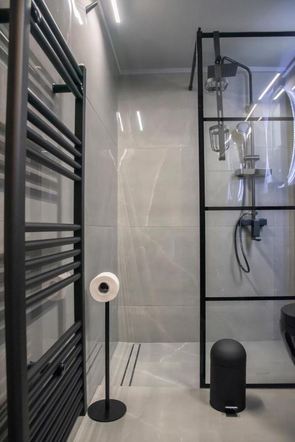 Luxury Premium Suite In Chalkís المظهر الخارجي الصورة